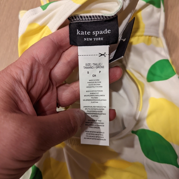 Lemon Print Swimsuit - Picture 2 of 6